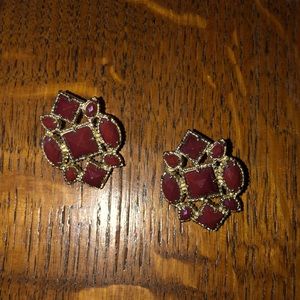 Kendra Scott earrings